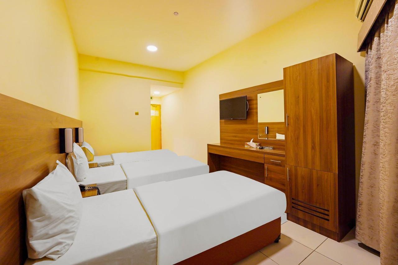 Oyo 925 Emirates Hotel Dubai Ngoại thất bức ảnh