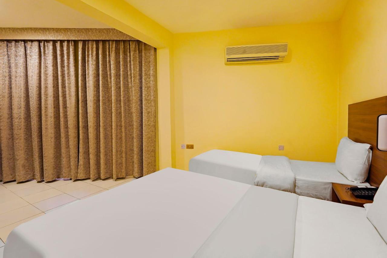 Oyo 925 Emirates Hotel Dubai Ngoại thất bức ảnh