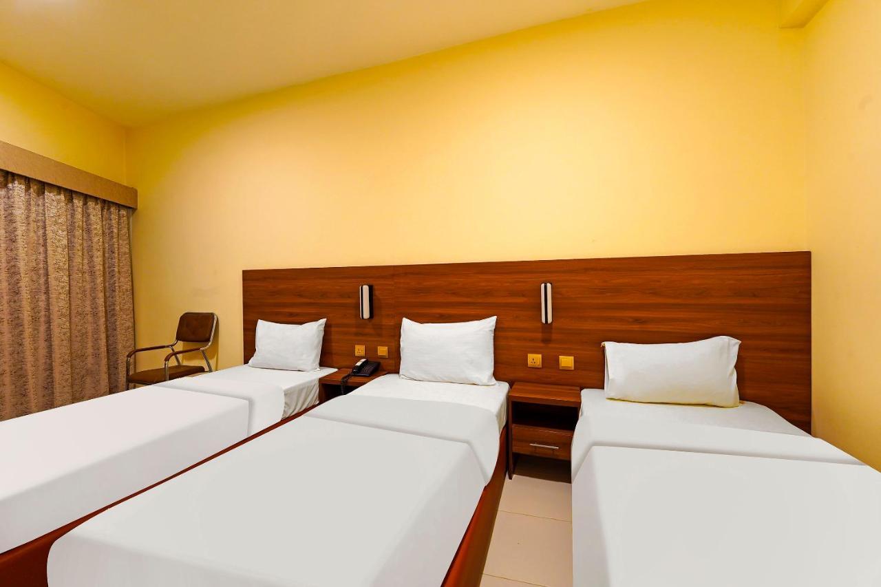 Oyo 925 Emirates Hotel Dubai Ngoại thất bức ảnh