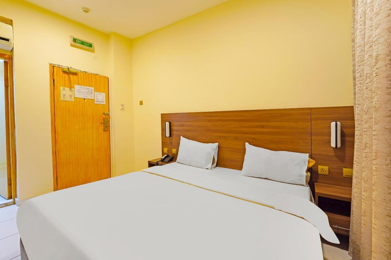 Oyo 925 Emirates Hotel Dubai Ngoại thất bức ảnh